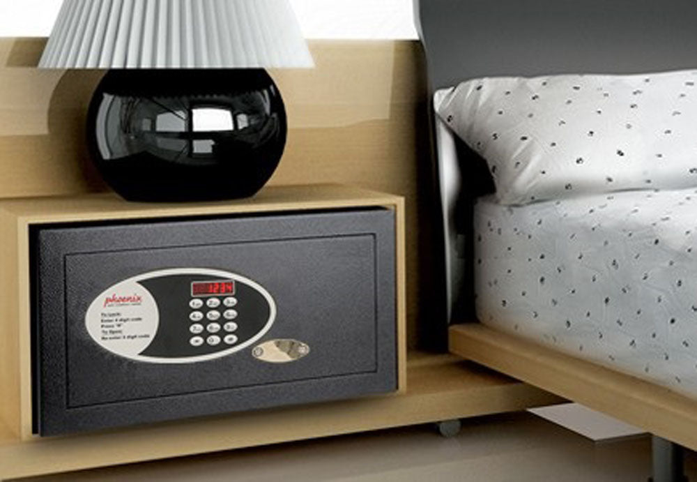 Phoenix Dione Hotel & Laptop Safe (SS0300)