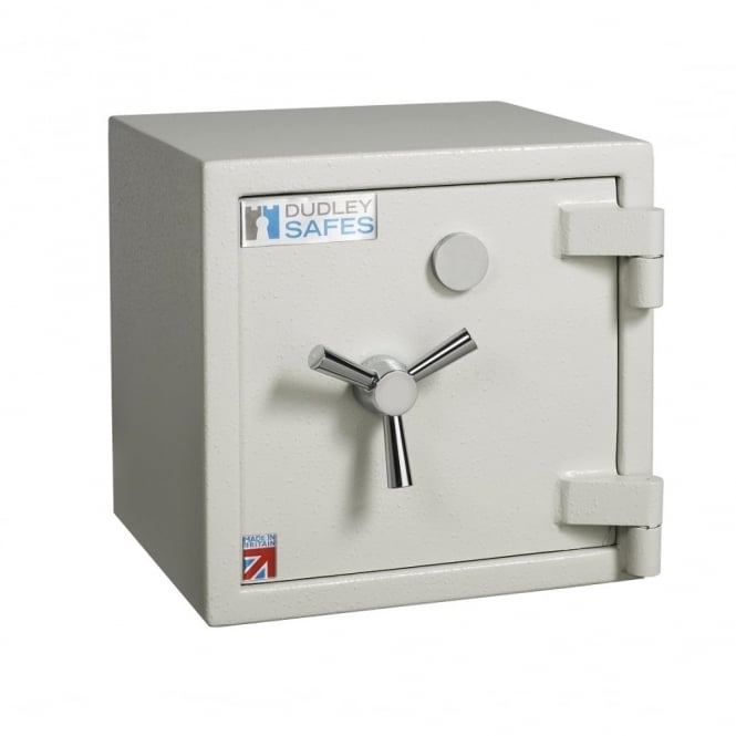 Dudley Europa - Grade 1 Safe